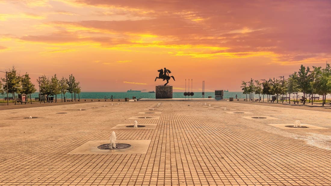 Le front de mer et la tour Blanche de Thessalonique