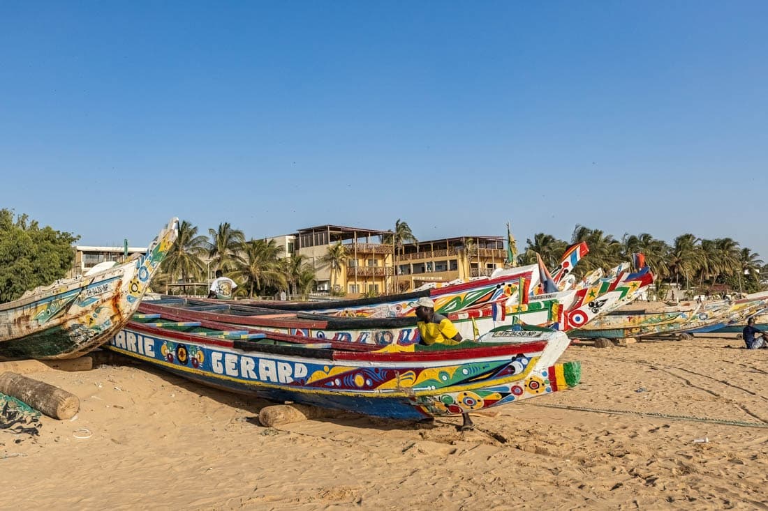Coucher de soleil sur les plages de la Petite Côte sénégalaise, Afrique de l'Ouest