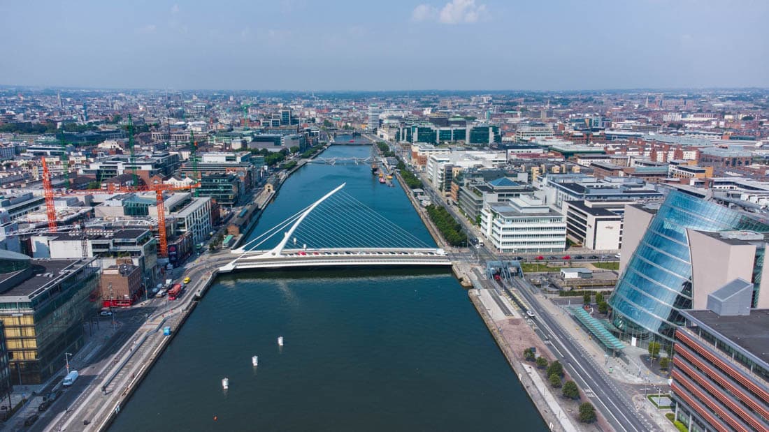 Dublin, Ha'penny Bridge