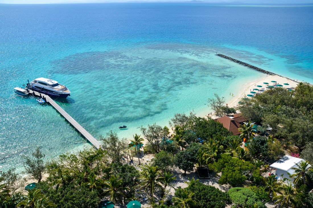 Vue panoramique depuis le sommet du phare Amédée sur le lagon de Nouvelle-Calédonie