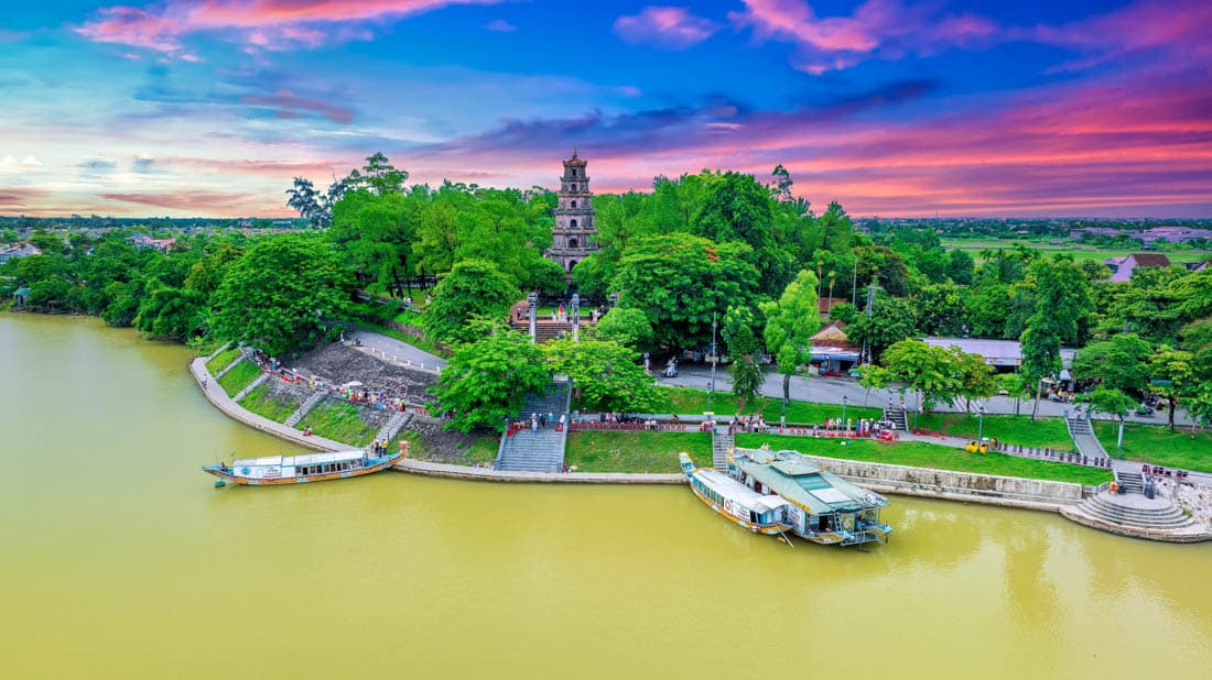 La Citadelle impériale de Hué et la rivière des Parfums, Vietnam
